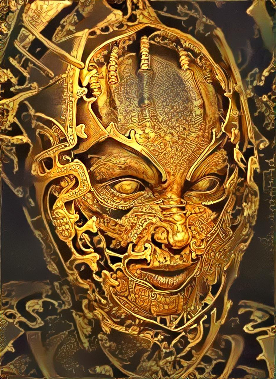 Golden Alien Warrior Woman [1.2MP]